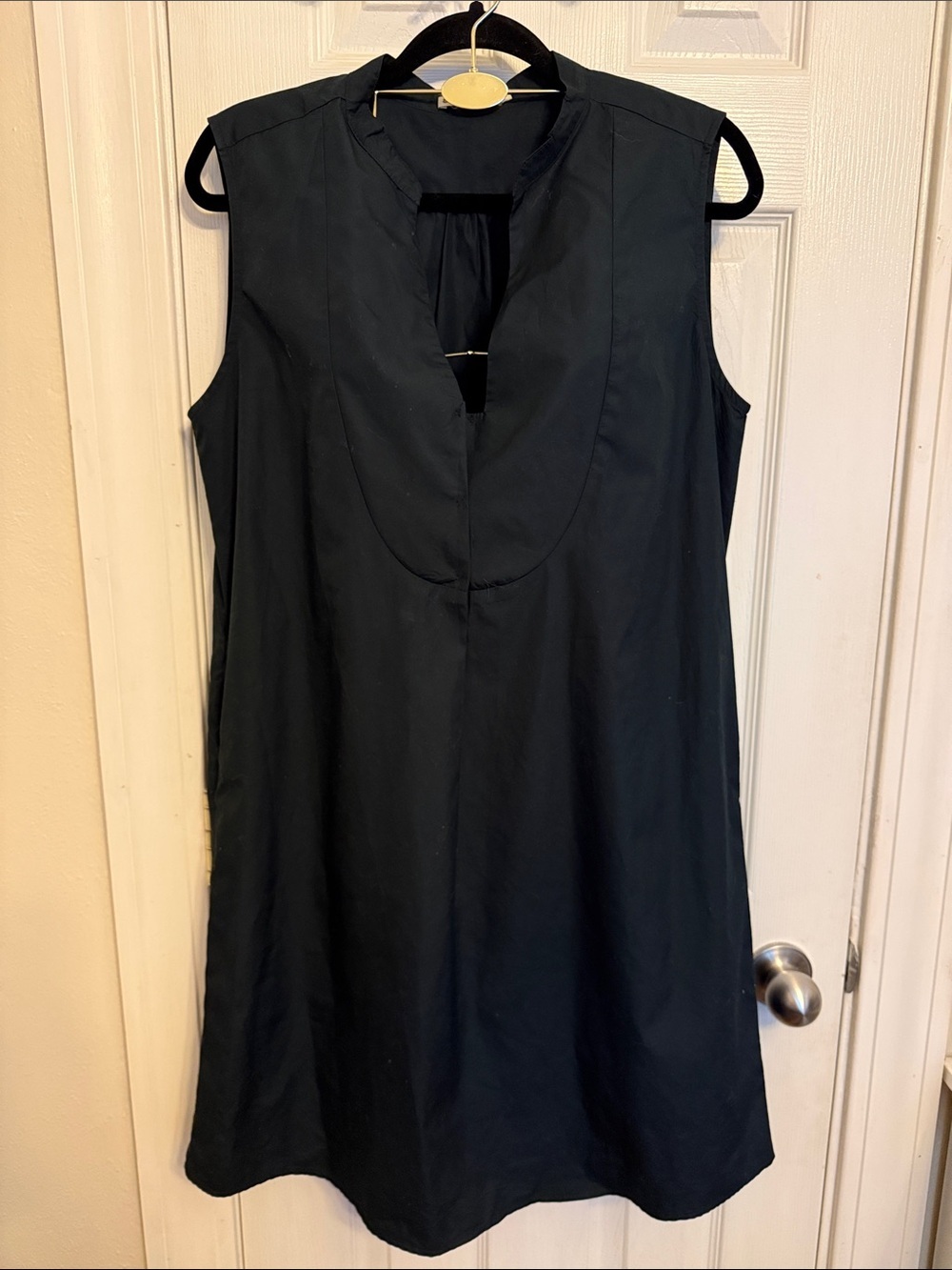 SBJ AUSTIN 100% Cotton Sleeveless Black Dress with Notch Collar